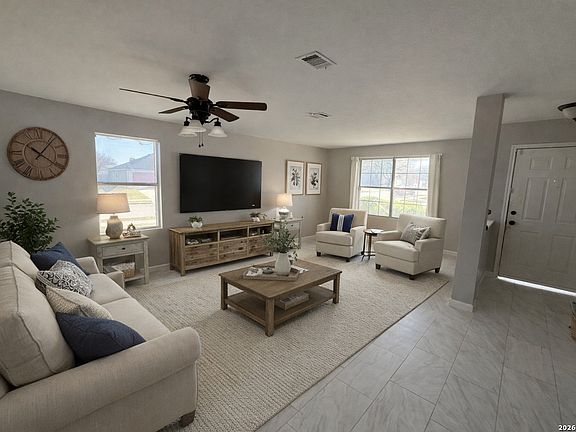 3rd image of 117 CREEKSIDE DR
