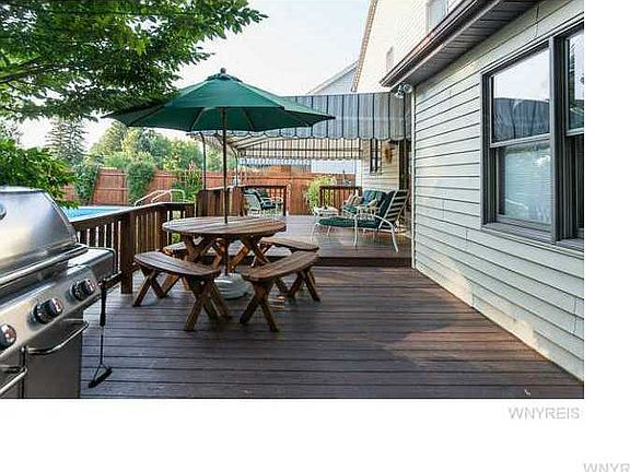 3rd image of 250 Dimatteo Dr