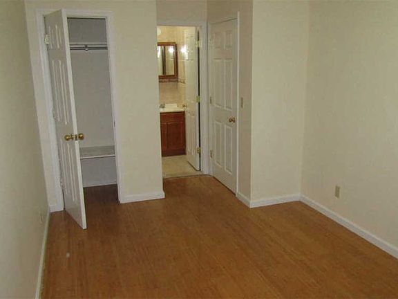 4th image of 8621 116th St #3