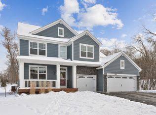 970 Orchard Trl, Mound, MN 55364