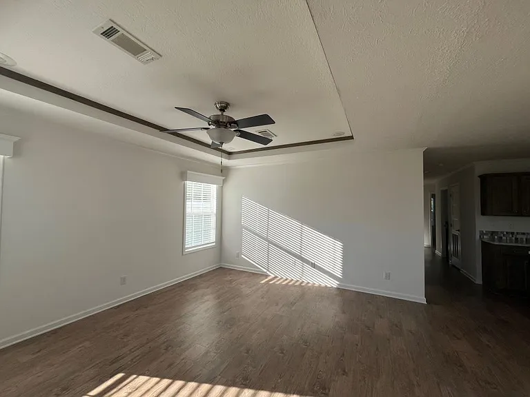 171 Eland Dr #171 — Photo 6