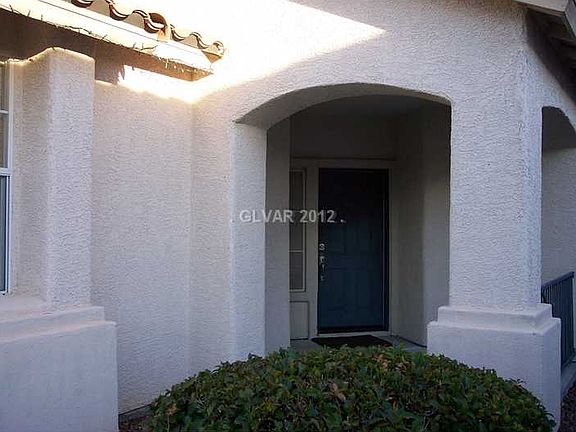 2nd image of 2776 Gallant Hills Dr