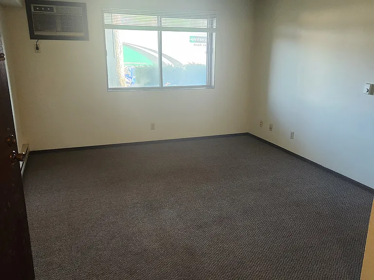 5910 16th St #1G — Photo 15