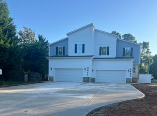 2641 Arnold Dr, Charlotte, NC 28205