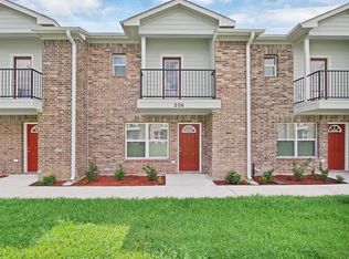 214 Woodridge Ln, Pasadena, TX 77502