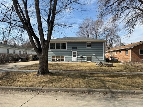 1545 16 1/2 St S, Fargo, ND 58103