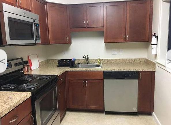 2nd image of 22 Middlesex Cir APT 19