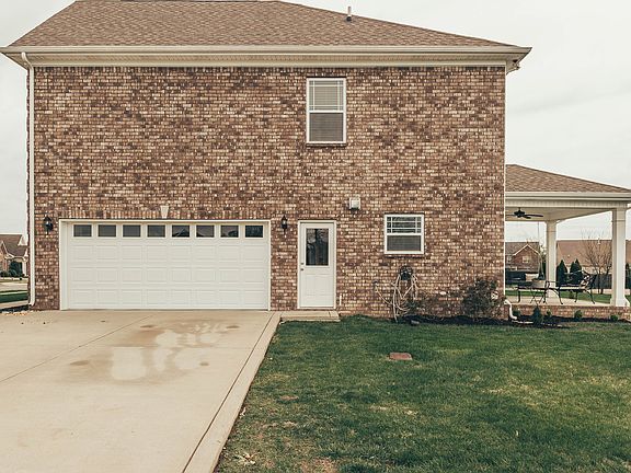 5th image of 334 Stratford Park Blvd