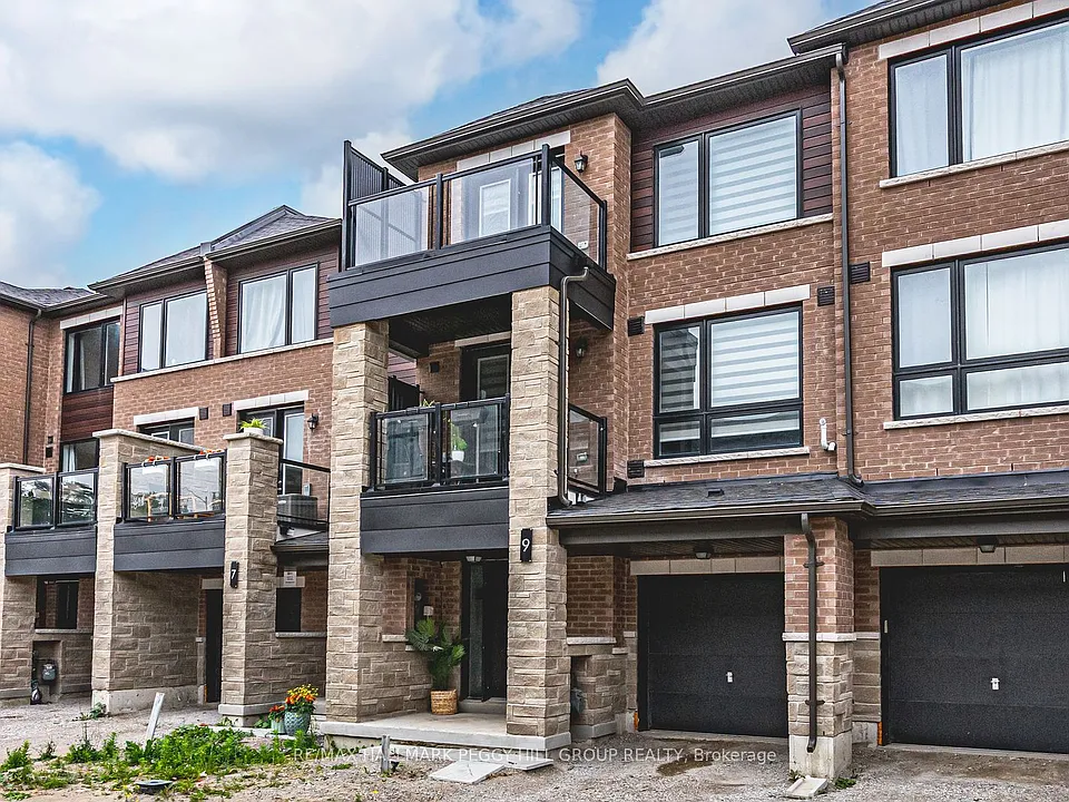 9 Maple Ct
