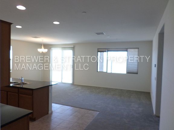 2nd image of 1462 N Balboa