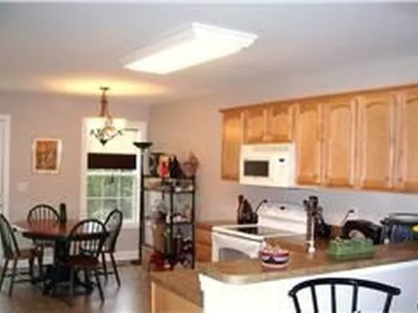 1415 Allison Dr, Lebanon, TN 37087