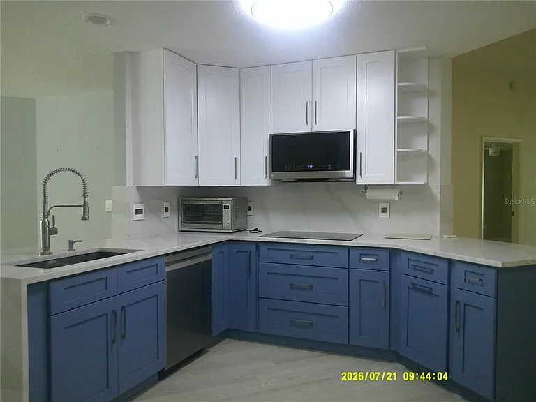 86 Veracruz Ave — Photo 10