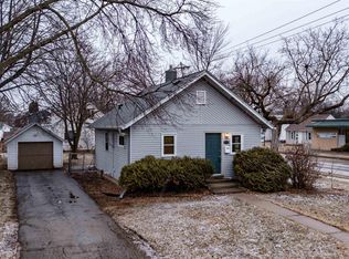 1403 S Kernan Ave, Appleton, WI 54915