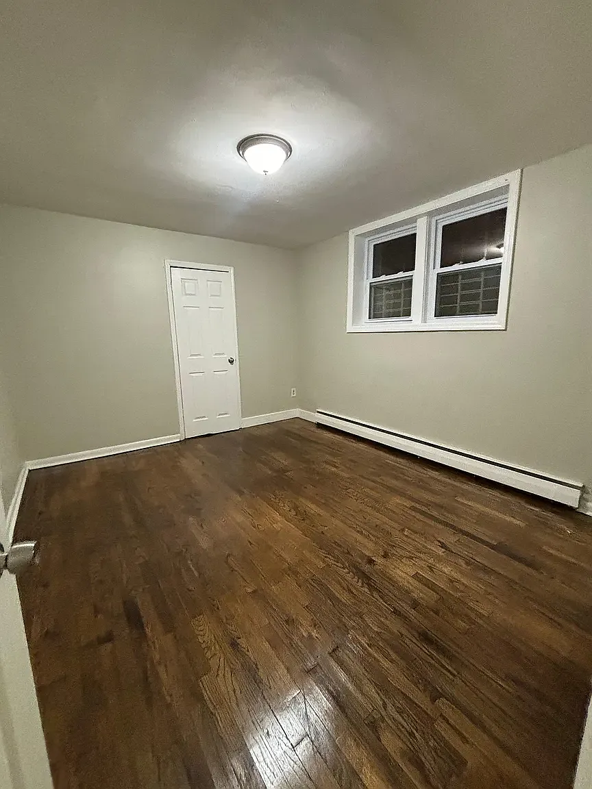 48 Carteret St — Photo 4