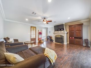 311 Heart D Farm Rd, Broussard, LA 70518