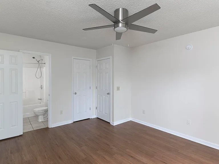 107 Hutto Hl — Photo 16