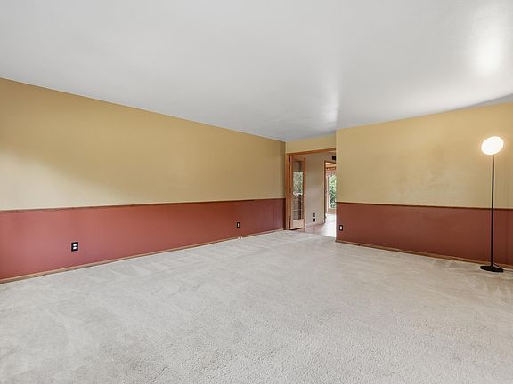 5th image of 7003 Park Cir