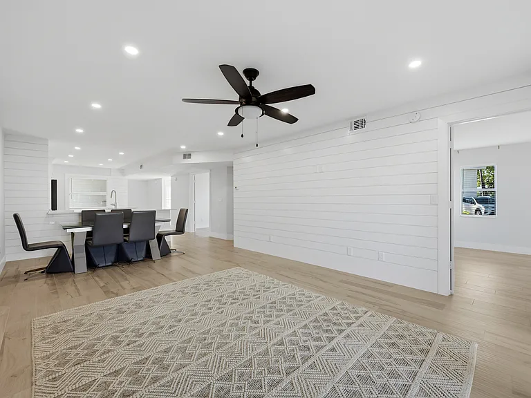 1330 Derbyshire Ct #101 — Photo 15
