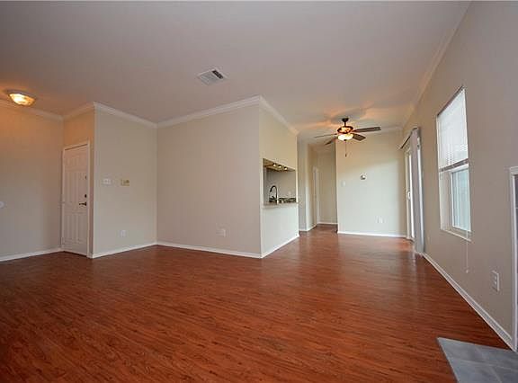 2nd image of 12166 Metric Blvd APT 2009