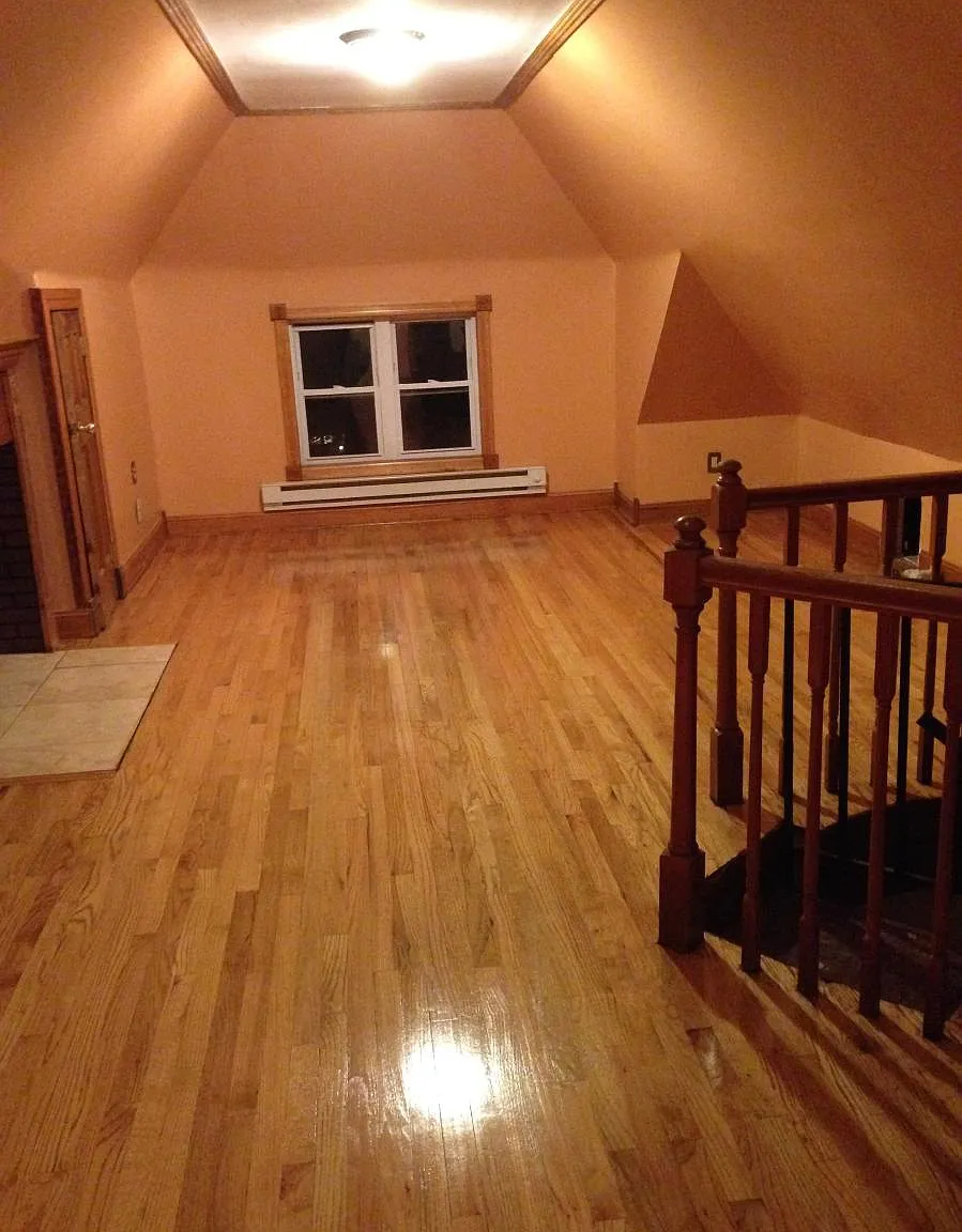 877 Avenue C — Photo 3