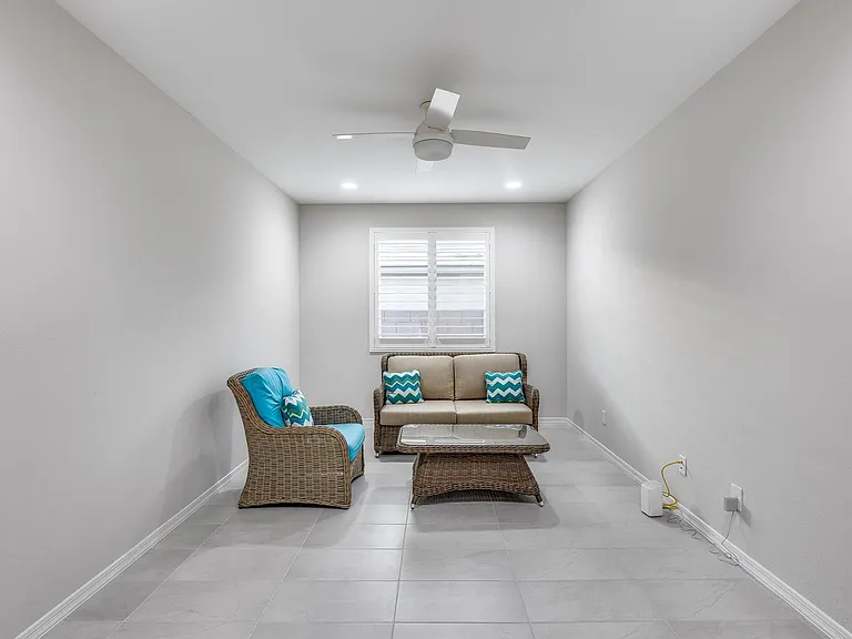 7308 W Tombstone Trl — Photo 21