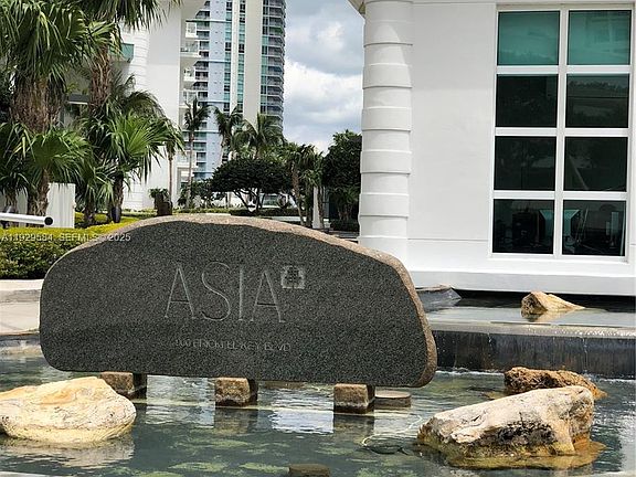 2nd image of 900 Brickell Key Blvd APT 1602