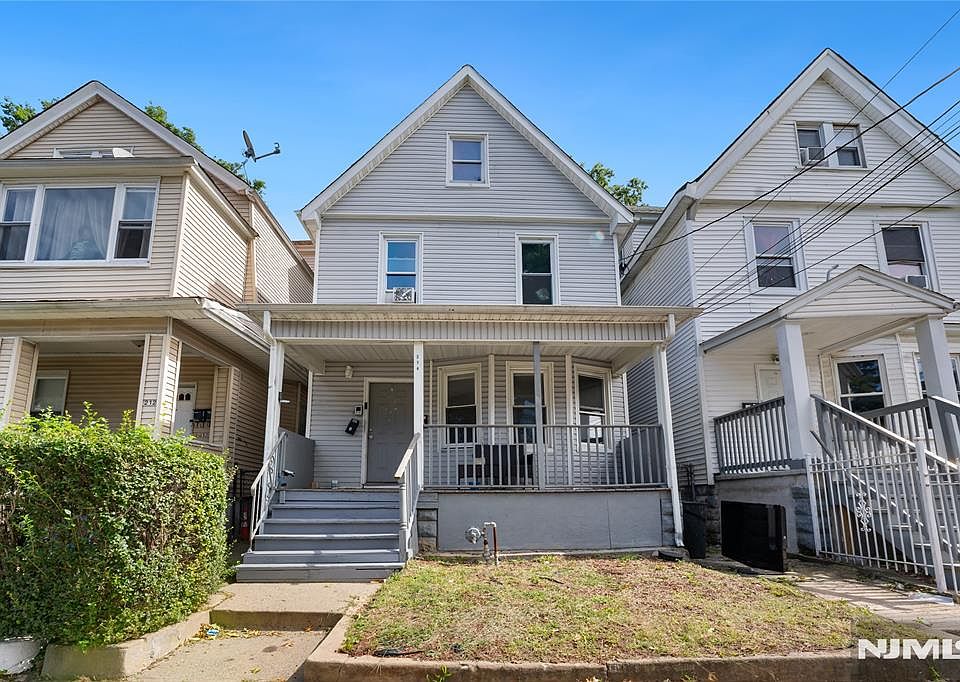 1st image of 214 Smith Street