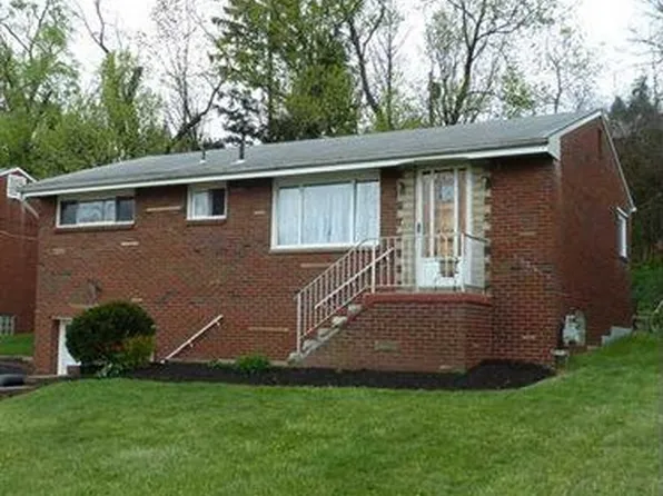 1739 Norsen Dr, Pittsburgh, PA 15243