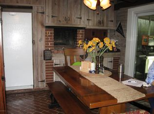 3955 Peach Dr, Jacksonville, FL 32246