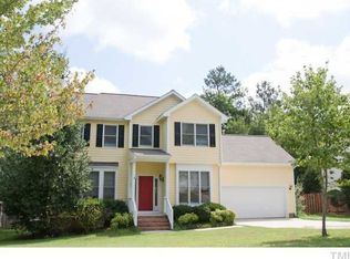 102 Sudbury Ln, Chapel Hill, NC 27516