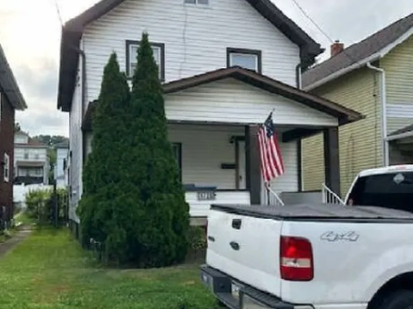 1728 Constitution Blvd, New Kensington, PA 15068