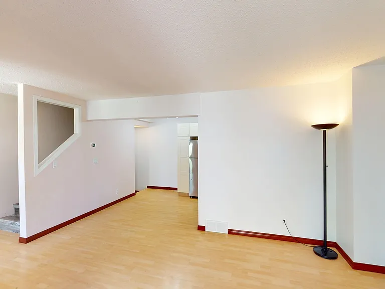 4940 39th Ave SW #29 — Photo 5
