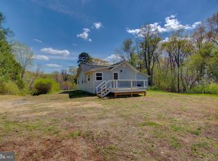 10061 Kings Hwy, Montross, VA 22520