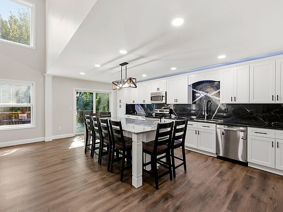 3rd image of 110 Stapleton Way