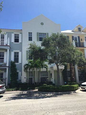 2nd image of 330 W Cannery Row Cir #0