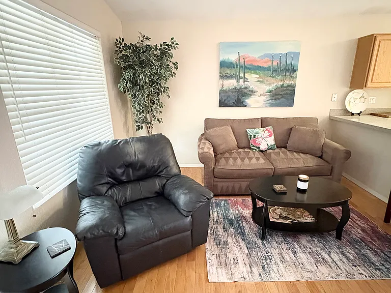 1444 E Las Colinas Dr — Photo 9