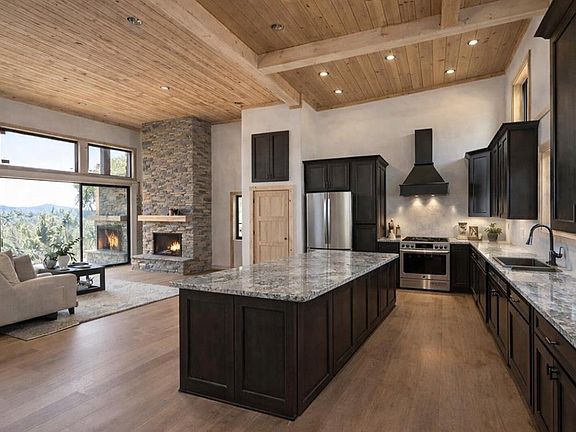 2nd image of 216 Old Orchard Rd