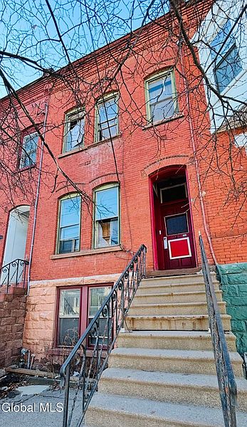 2nd image of 247 Quail Street