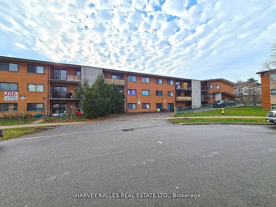 80 Blackfriar Ave #305