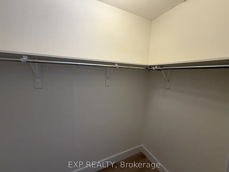 3964 Stardust Dr — Photo 32