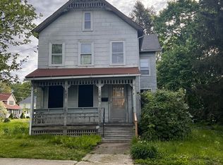 348 Elm St, West Springfield, MA 01089