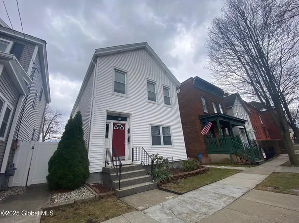 2418 9th Avenue, Watervliet, NY 12189