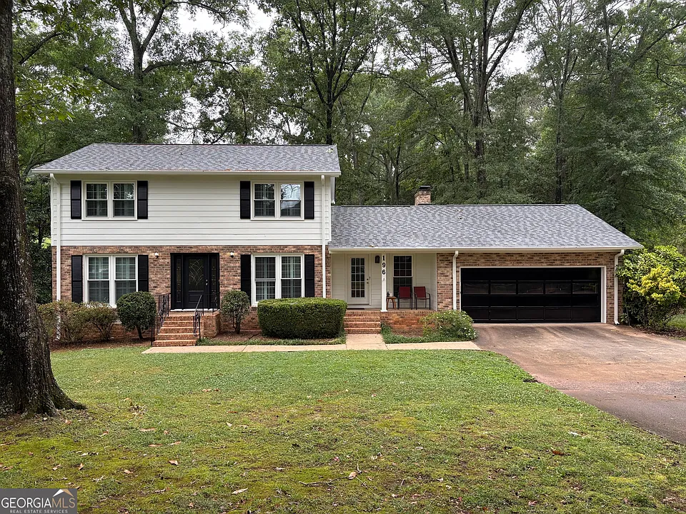 196 Avalon Dr