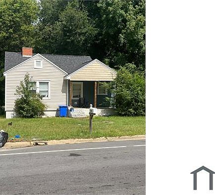 2nd image of 306 Hawthorne Rd