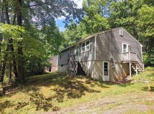 14 Brookfield Rd, North Brookfield, MA 01535