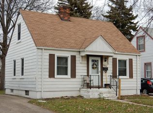 34250 Currier St, Wayne, MI 48184