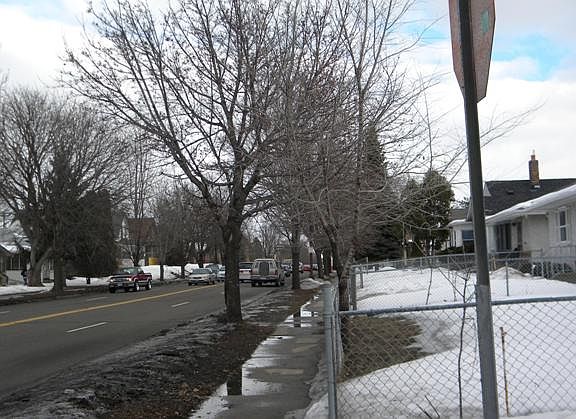 3rd image of 1049 Maryland Ave E