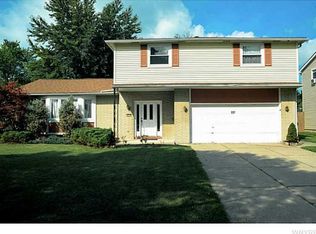 237 Macarthur Dr, Buffalo, NY 14221
