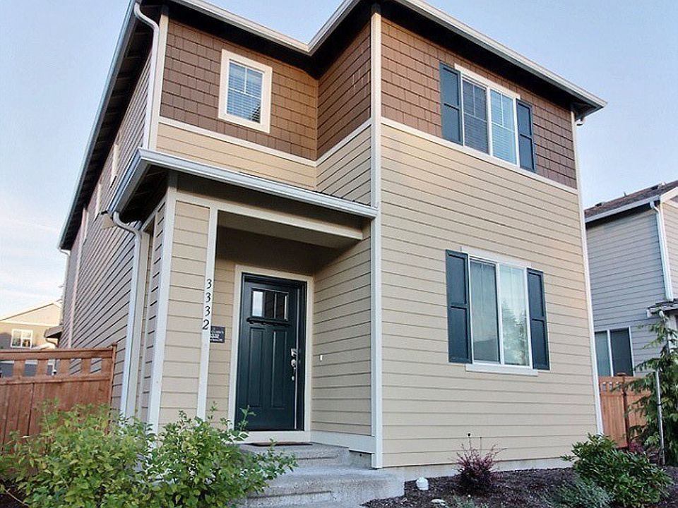 1st image of 3332 Hydra St NE