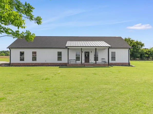 602 Gargis Ln, Tuscumbia, AL 35674